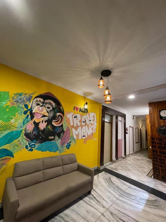 Travel Monkey Hostel Agra  Exterior photo