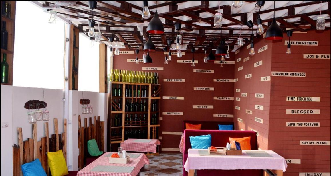 Travel Monkey Hostel Agra  Exterior photo