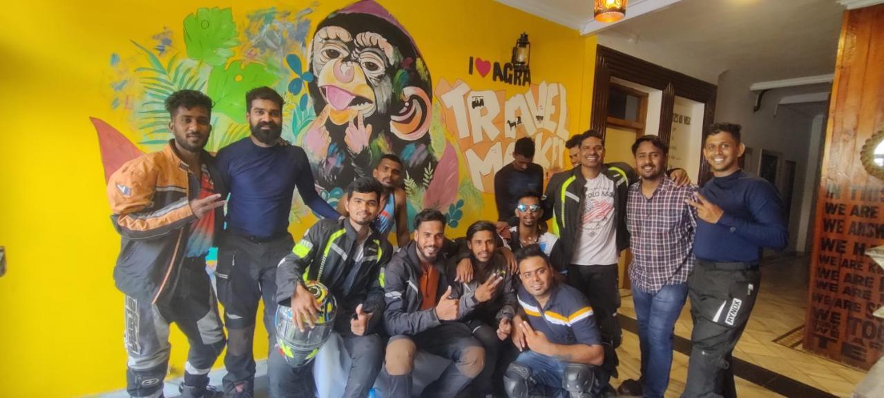 Travel Monkey Hostel Agra  Exterior photo