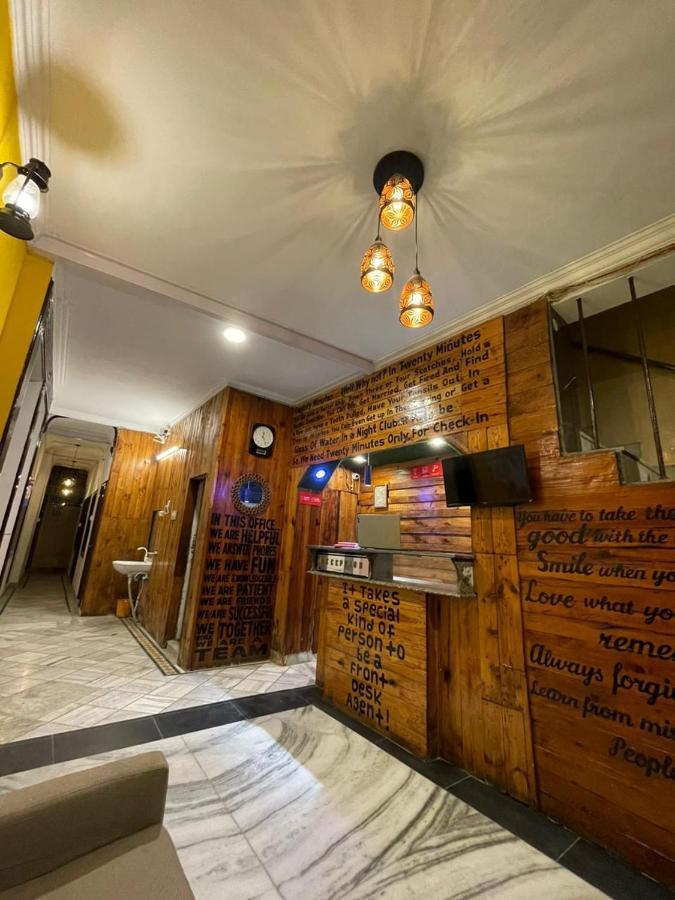 Travel Monkey Hostel Agra  Exterior photo