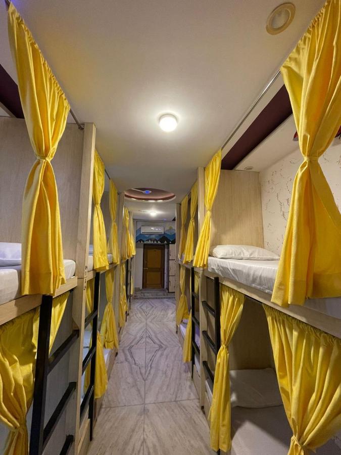 Travel Monkey Hostel Agra  Exterior photo